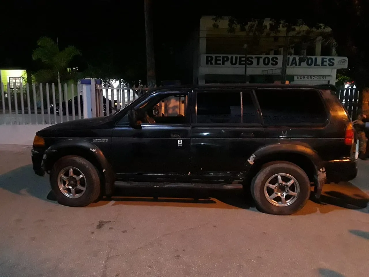 Interceptan yipeta con 17 ciudadanos haitianos indocumentados en San Juan