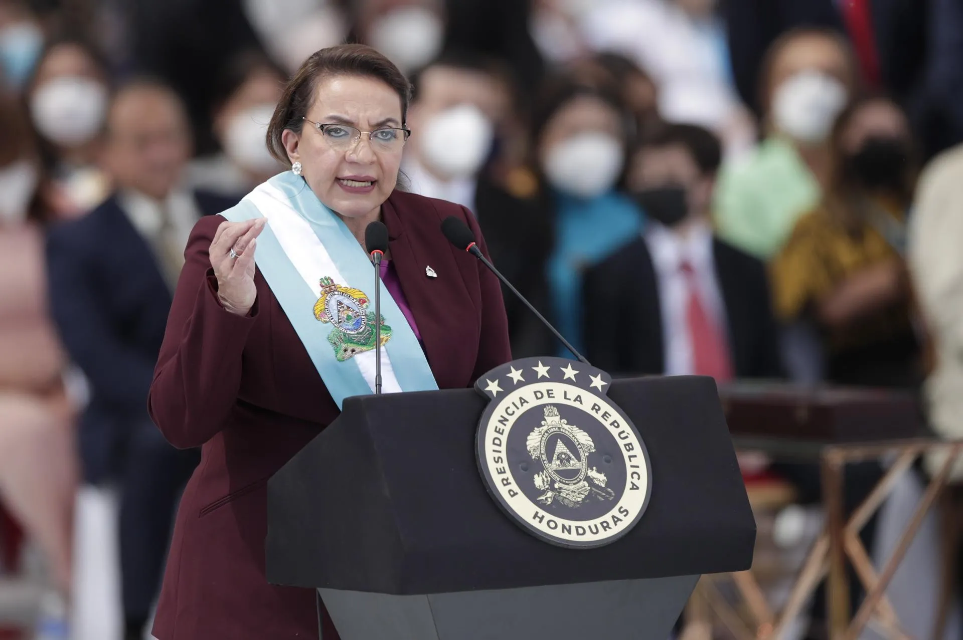 Presidenta hondureña denuncia 