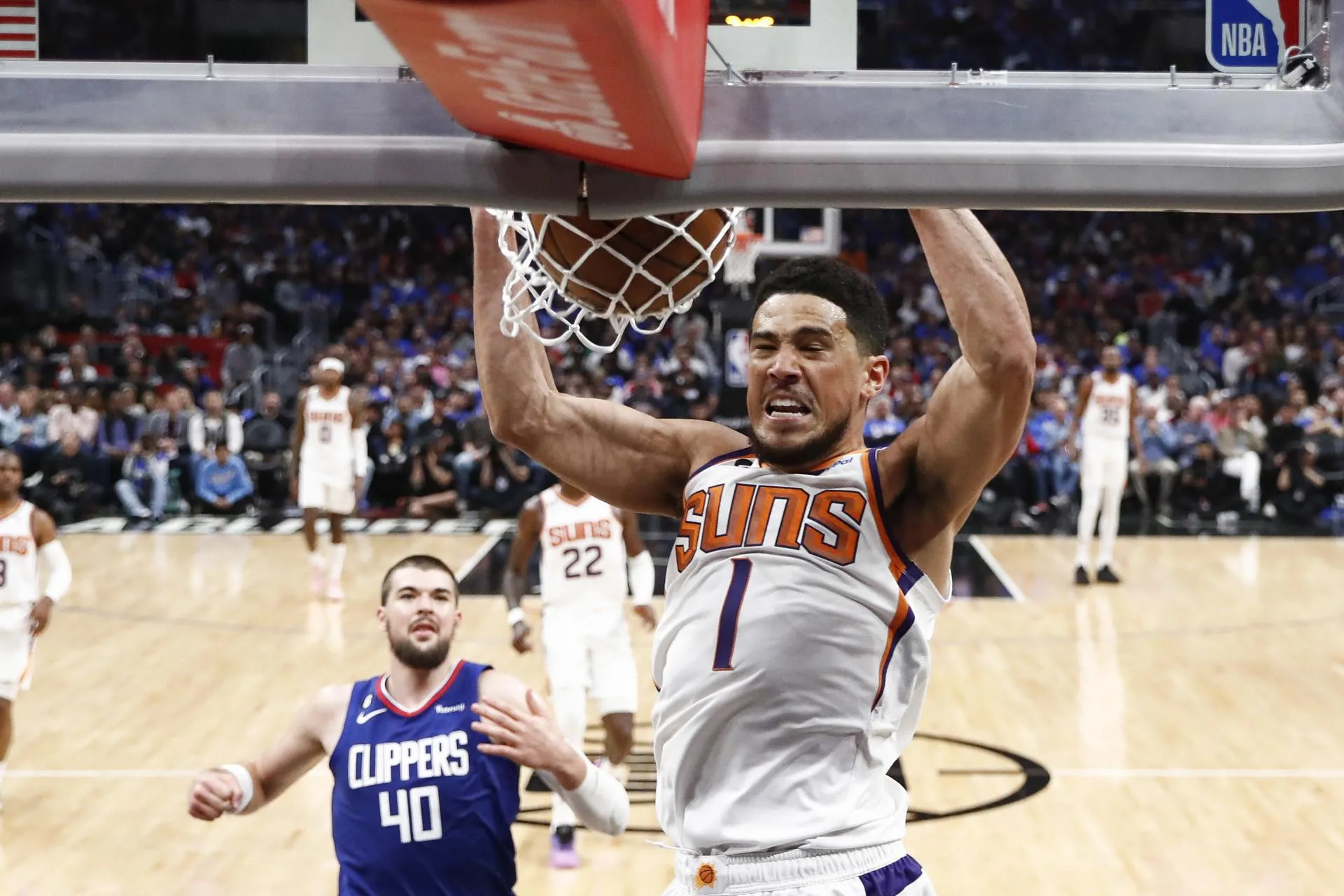 Booker maravilla y los Suns sellan otra decepción de los Clippers