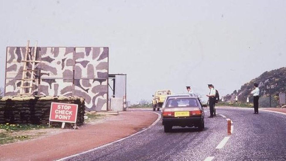 Qué fueron los Acuerdos de Viernes Santo que han dado 25 años de paz a Irlanda del Norte