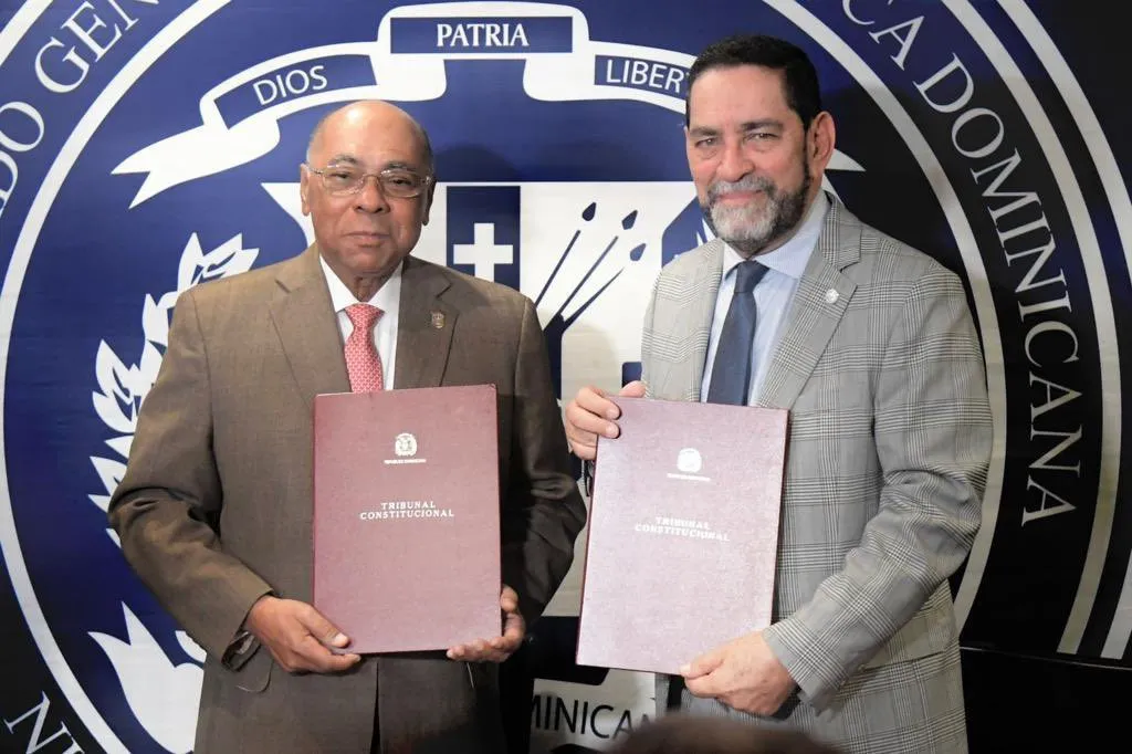 Tribunal Constitucional firma acuerdo de asistencia a dominicanos en Nueva York