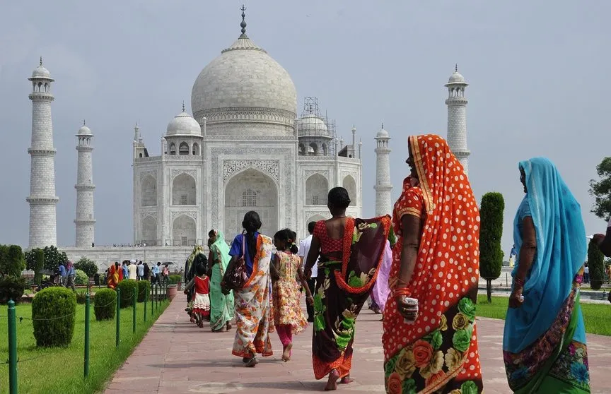 India superará en población a China al final del mes, confirma la ONU