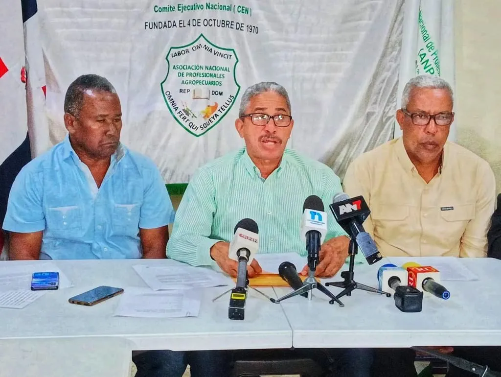 Nuevo Comité Ejecutivo de ANPA asume control de las oficinas de la sede principal