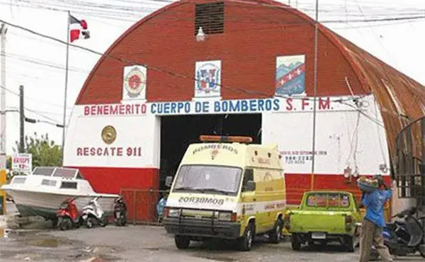 Alianza País apoya lucha de los bomberos por mejores condiciones de trabajo