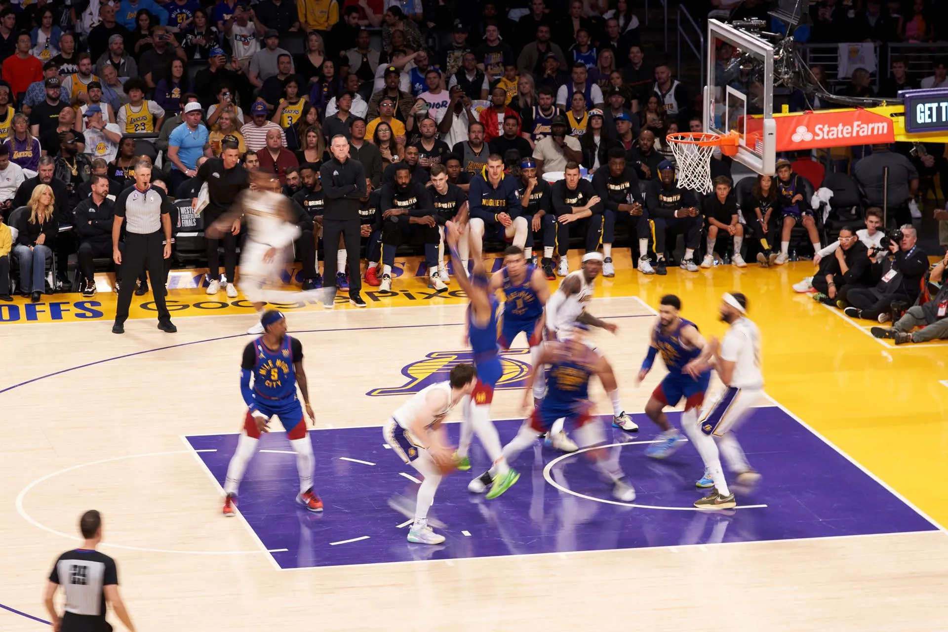 Los Nuggets barren a los Lakers y jugarán sus primeras Finales