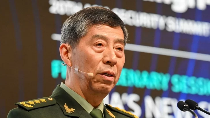 Una guerra de China y EEUU sería un desastre insoportable para el mundo: la advertencia del ministro de Defensa chino en su primer discurso internacional