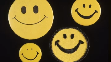 Quién inventó la famosa carita feliz y cómo terminó siendo un millonario negocio