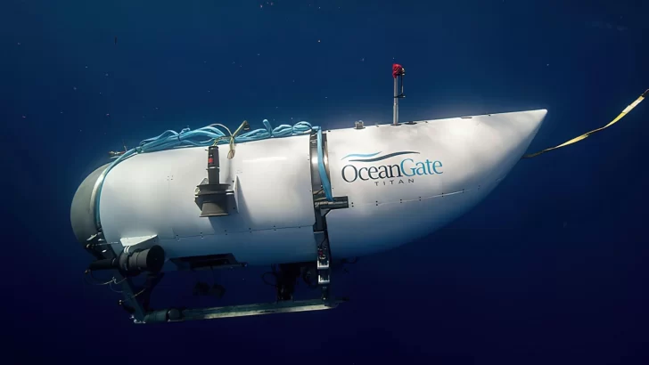 Le quedan 40 horas de oxígeno: un buque, drones acuáticos y aviones buscan sumergible que iba al Titanic
