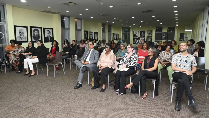 Realizan quinto encuentro de mujeres escritoras, para visibilizar a las autoras dominicanas