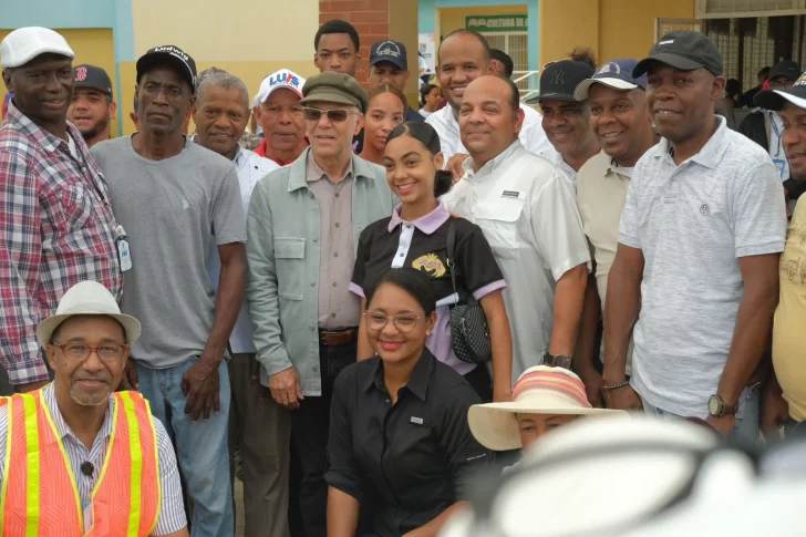 El programa despacho municipal llega a Santo Domingo Este