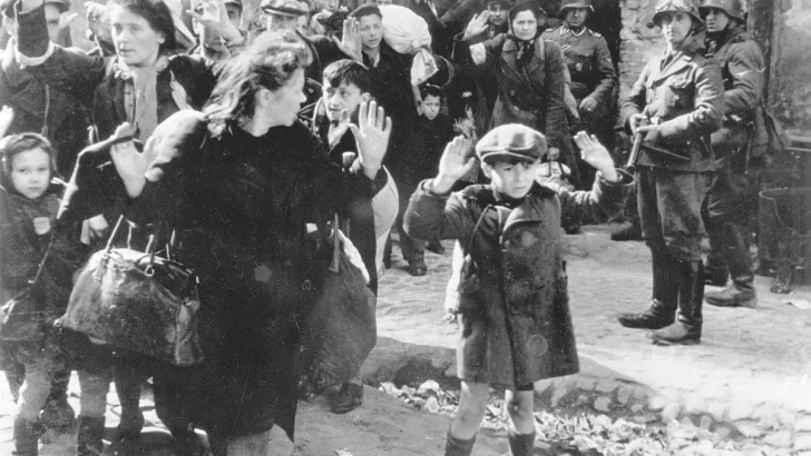 Herederos de víctimas polacas de la Segunda Guerra Mundial demandan a empresas alemanas