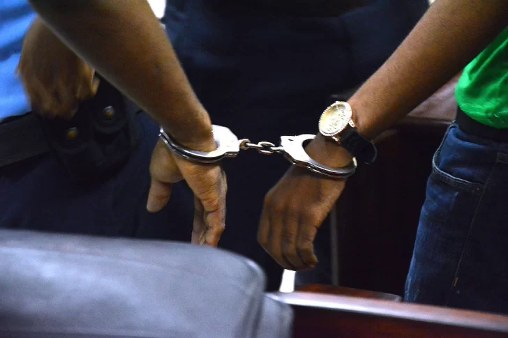Detenidos tres hombres que violaron a una adolescente en Sabana Perdida