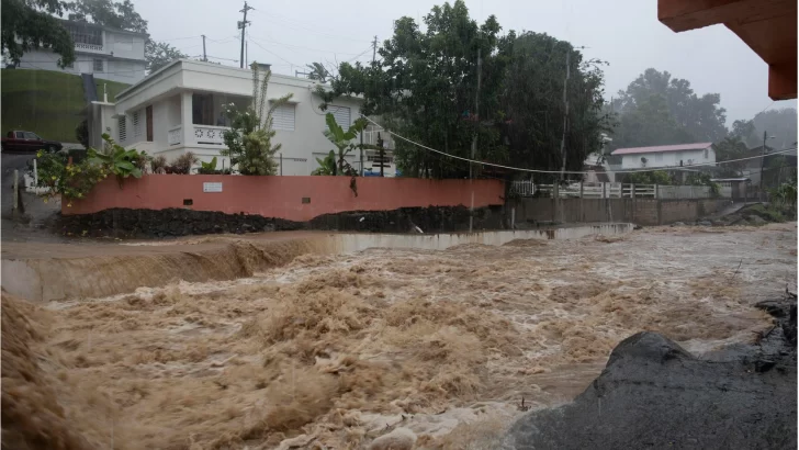 Salud Pública emite alerta epidemiológica por inundaciones ante riesgo aumento de enfermedades