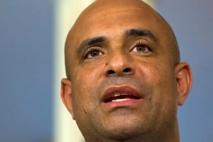EEUU prohíbe entrada por corrupto al ex primer ministro haitiano Lamothe