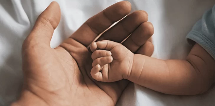 Diputados aprueban ampliación del permiso de paternidad a 21 días