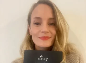 Lucy Foley: "Un apartamento en París"