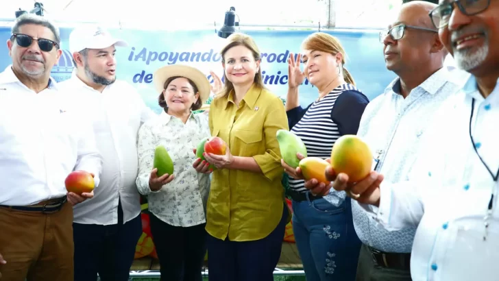 Vicepresidenta visita Feria Expo Mango 2023