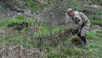 Ser desminador en Ucrania: un trabajo largo y peligroso Ser desminador en Ucrania: un trabajo largo y peligroso