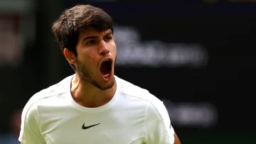 Wimbledon: Carlos Alcaraz se convierte en el ganador más joven del torneo en casi 40 años