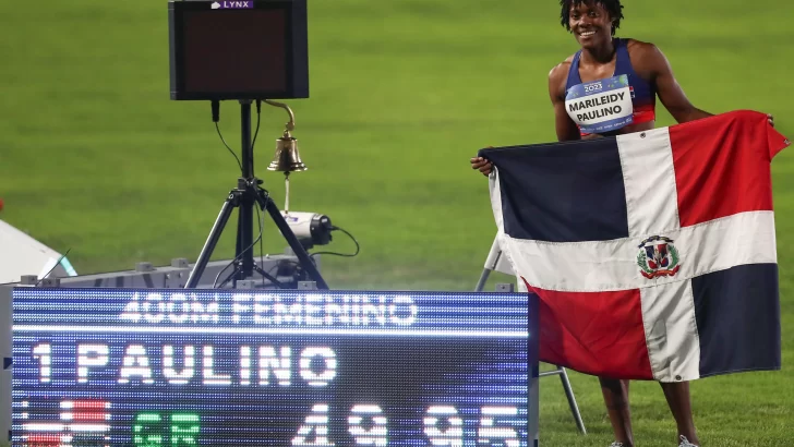 Paulino gana los 400 m, se clasifica a París e impone récord centrocaribeño