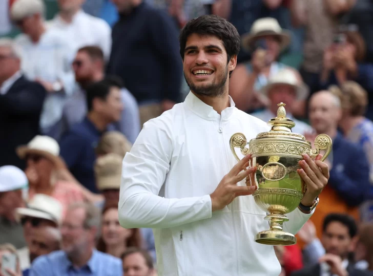 Alcartaz gana la final de Wimbledon a Djokovic