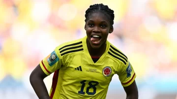 Quién es Linda Caicedo, la joven promesa del fútbol que brilló en el debut de Colombia en el Mundial