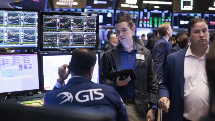 Wall Street cierra en verde con la bajada de la inflación