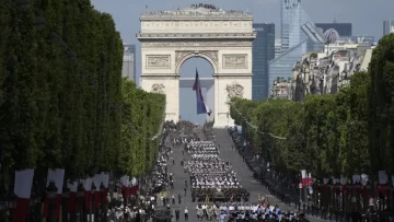 Desfile del 14 de julio: Macron condecora a Modi con la Gran Cruz de la Legión de Honor