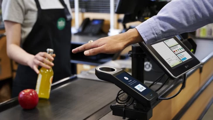 Supermercados habilitan pago con la palma de la mano en EEUU