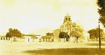 Iglesia-antigua-de-Bani-728x382