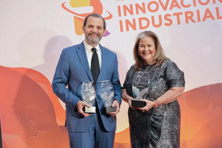 MercaSID e Induveca reciben reconocimiento a la Innovación Industrial por Proindustria