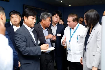 Korea-Exports-Corporation-visita-el-IDAC-y-reitera-interes-en-aeropuerto-de-Pedernales-2-728x485