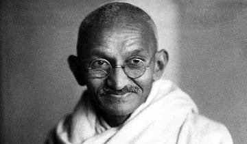 El verdadero Gandhi en una tarde de otoño 