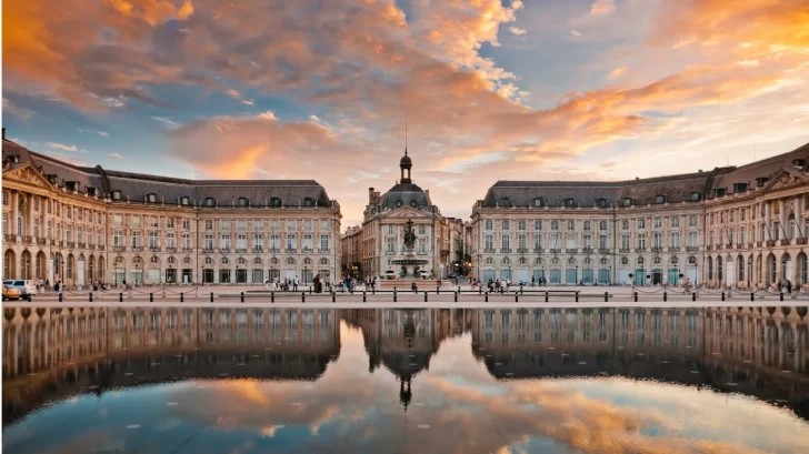 Place-de-la-Bourse-728x409