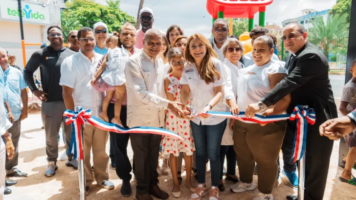 Inauguran parque Villa Juana en homenaje a Leo Corporán