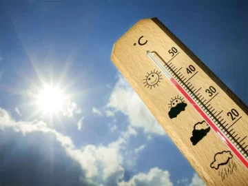 La semana inicia entre altas temperaturas y chubascos