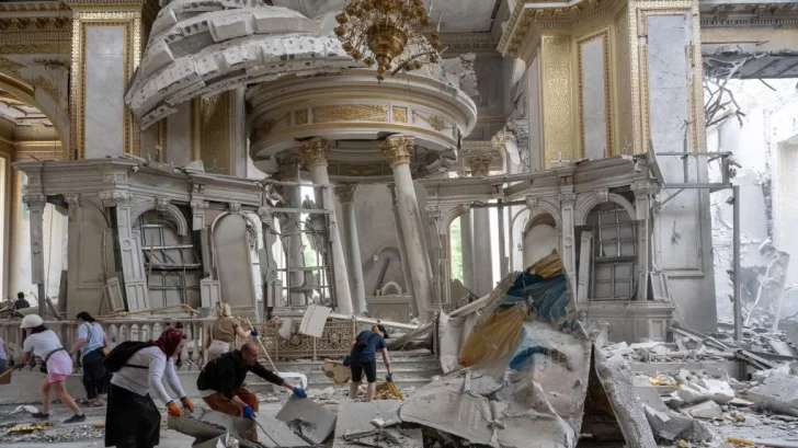 Los ataques rusos en Odesa destruyen una histórica catedral ortodoxa