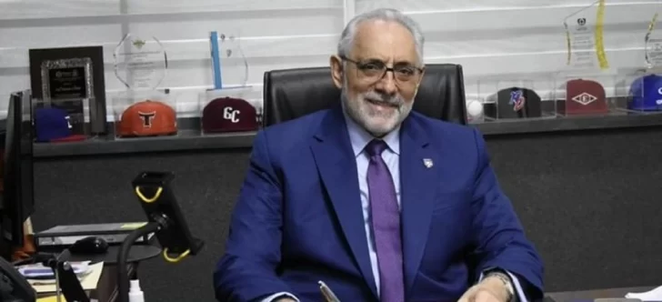 Reeligen para sexto mandato a Vitelio Mejía presidente de la Lidom