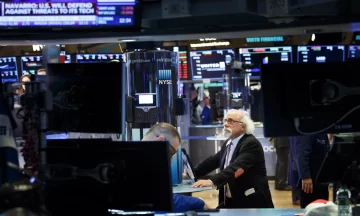 Wall Street cierra en verde este lunes