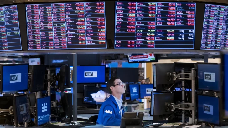 Wall Street abre en verde y el Dow Jones sube un 0.31%