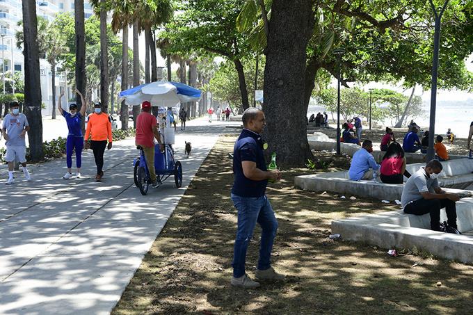 4.000 pasos diarios ya beneficia la salud, pero mejor cuanto más se camine