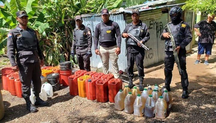 Cuerpo de Control de Combustibles y Mercancías confiscó bebidas y cigarrillos