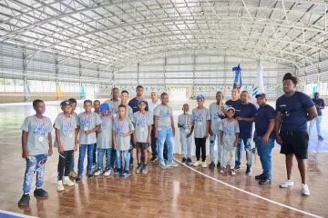 Equipo-premiado-en-el-campamento--728x485