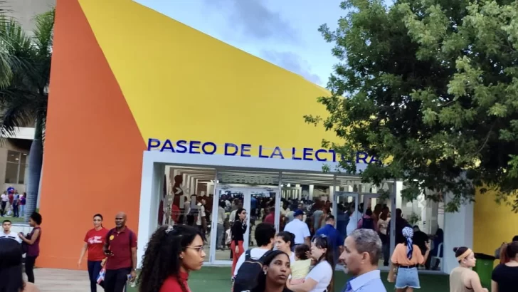 Más de 32,000 personas visitan la Feria del Libro 2023 en su primer fin de semana