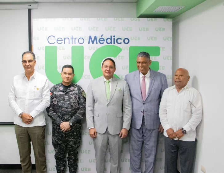 UCE y RPN acuerdan dar servicios de salud de calidad a policías retirados