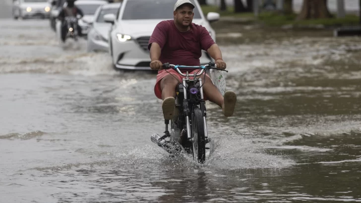 La República Dominicana se prepara por la amenaza de fuertes lluvias para el fin de semana