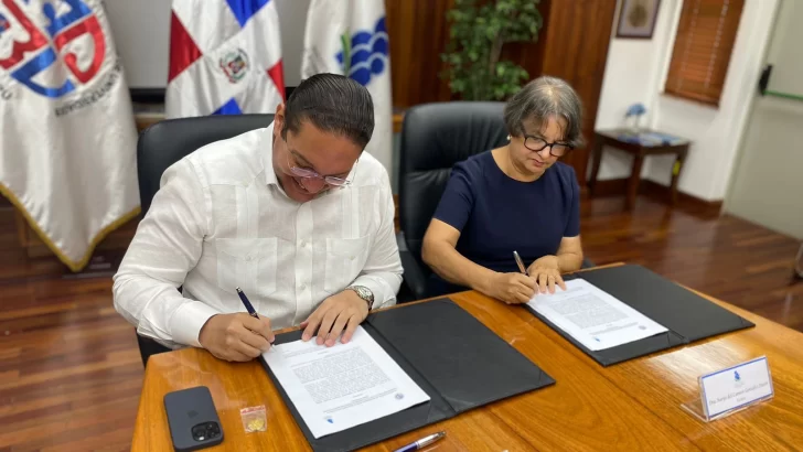 Firman acuerdo para dar apertura al capítulo Scielo dominicana