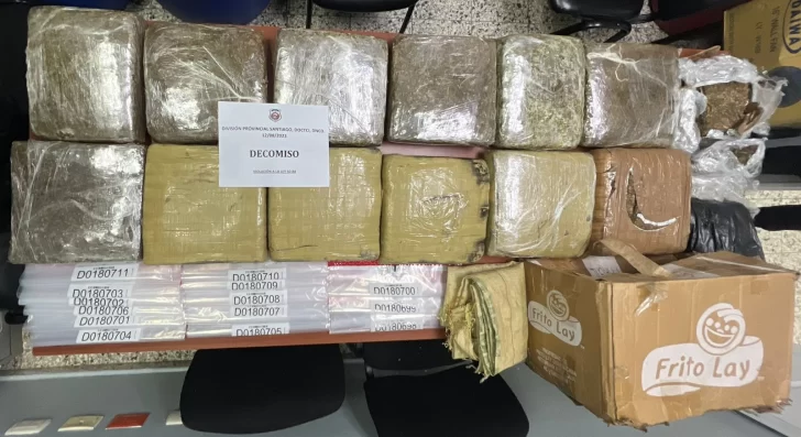 Más de 100 libras de marihuana, confiscadas por las autoridades en Santiago 