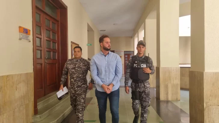 Rechazan incomunicación de cubano preso por agredir a un agente de la Digesett