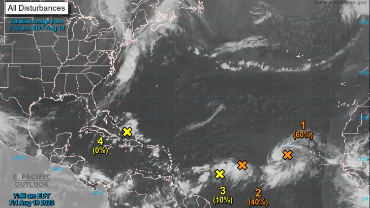 Meteorólogos de EE.UU. vigilan cuatro áreas de baja presión en el Atlántico